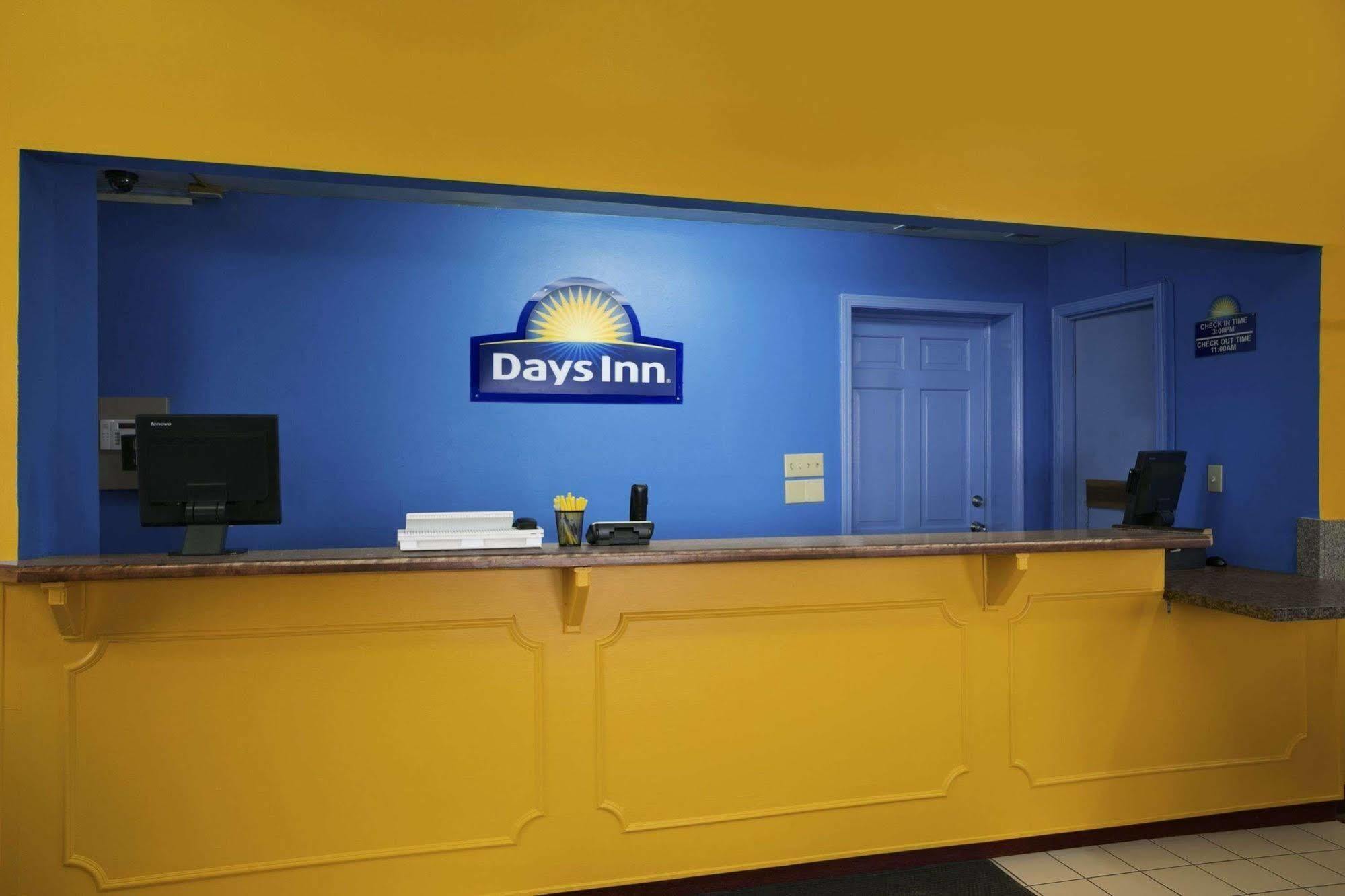 Days Inn By Wyndham Liberty/Ne Kansas City Esterno foto